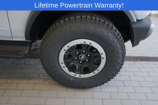 Thumbnail: 2026 Ford Bronco - 7