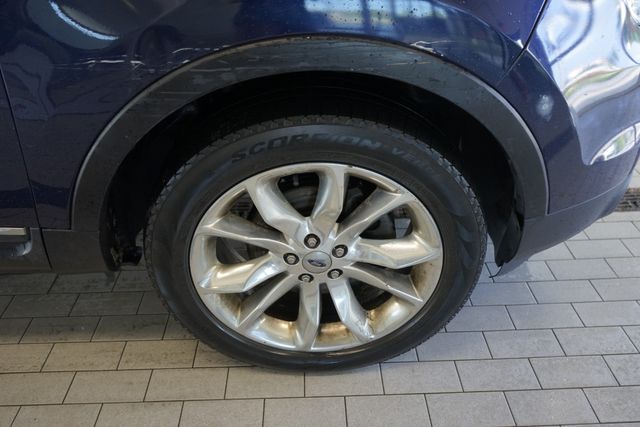 Thumbnail: 2011 Ford Explorer - 8
