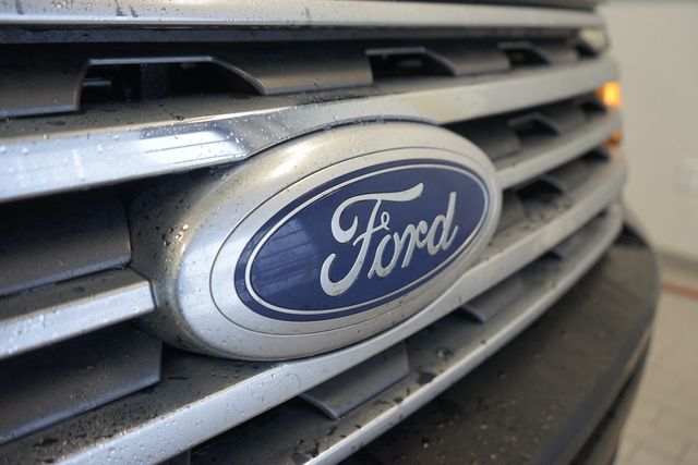 Thumbnail: 2021 Ford Expedition MAX - 21