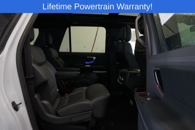 Thumbnail: 2026 Ford Expedition MAX - 33