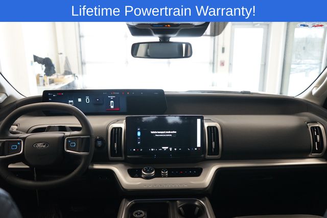 Thumbnail: 2026 Ford Expedition - 9