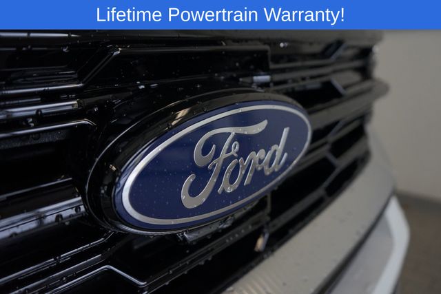 Thumbnail: 2026 Ford Expedition - 25