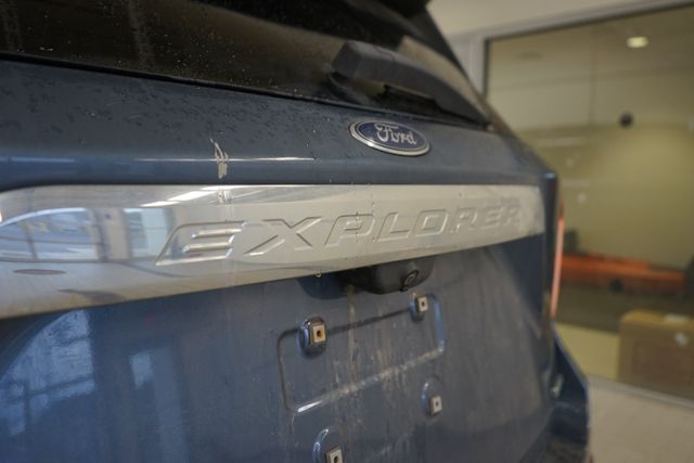 Thumbnail: 2020 Ford Explorer - 9