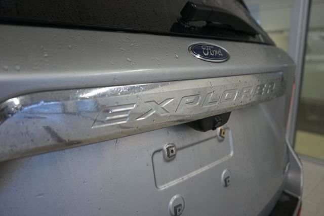 Thumbnail: 2021 Ford Explorer - 7