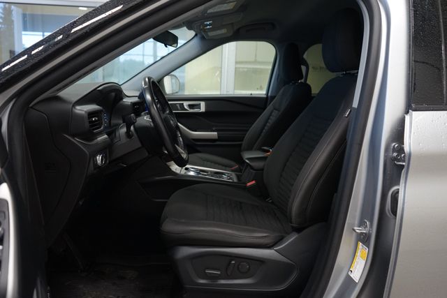 Thumbnail: 2021 Ford Explorer - 10