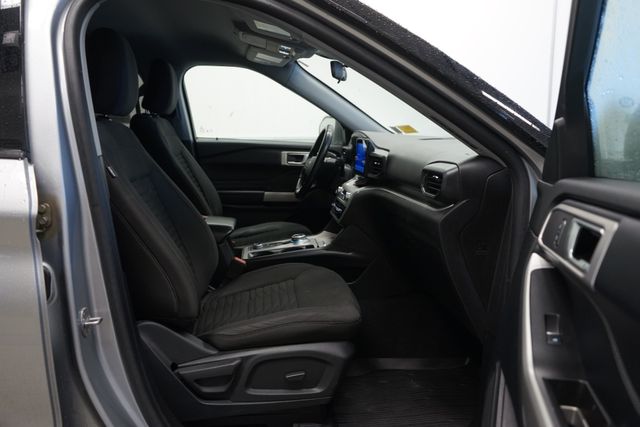 Thumbnail: 2021 Ford Explorer - 11