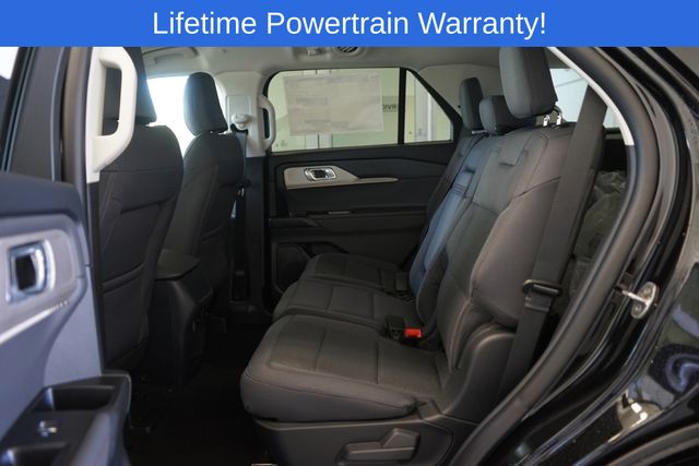 Thumbnail: 2026 Ford Explorer - 32