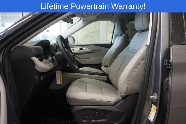 Thumbnail: 2026 Ford Explorer - 10