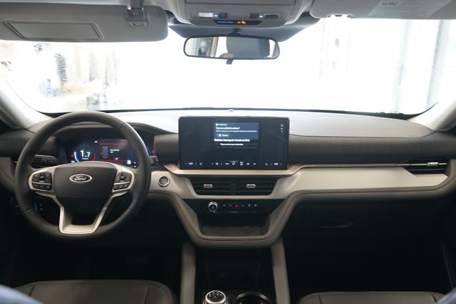 Thumbnail: 2026 Ford Explorer - 9