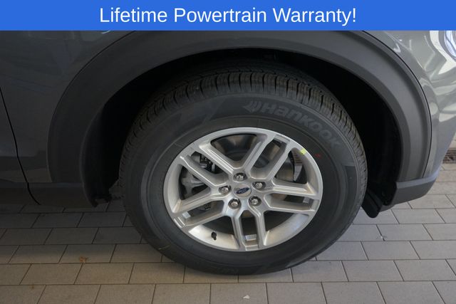 Thumbnail: 2026 Ford Explorer - 8