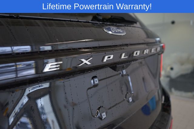 Thumbnail: 2026 Ford Explorer - 7