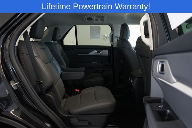 Thumbnail: 2026 Ford Explorer - 34