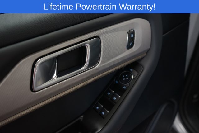 Thumbnail: 2025 Ford Explorer - 16