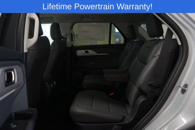 Thumbnail: 2025 Ford Explorer - 19