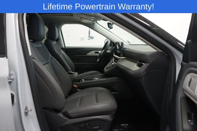 Thumbnail: 2025 Ford Explorer - 10