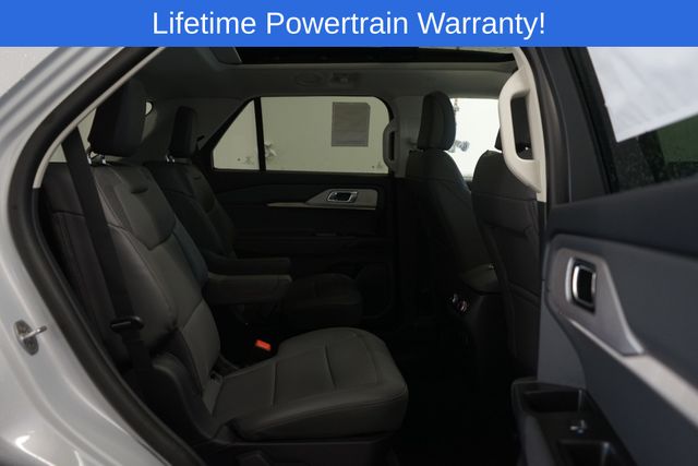 Thumbnail: 2025 Ford Explorer - 20