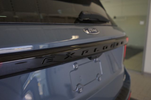 Thumbnail: 2025 Ford Explorer - 7