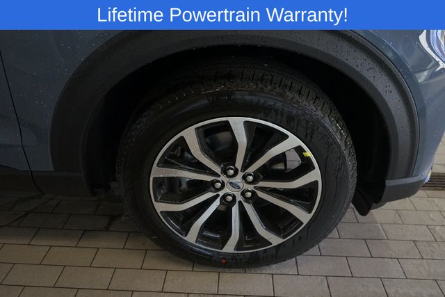 Thumbnail: 2026 Ford Explorer - 8