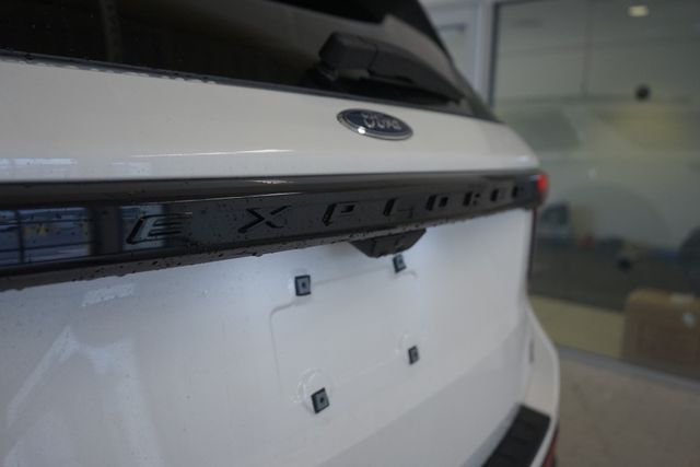 Thumbnail: 2025 Ford Explorer - 7