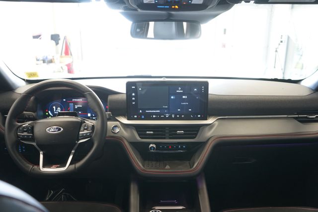Thumbnail: 2025 Ford Explorer - 9