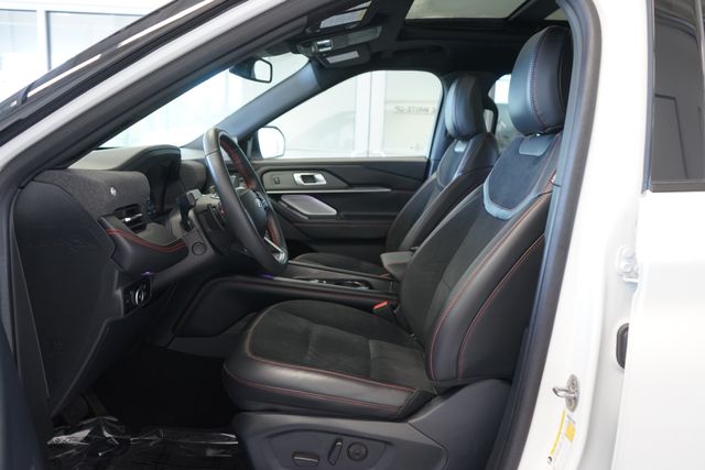 Thumbnail: 2025 Ford Explorer - 10