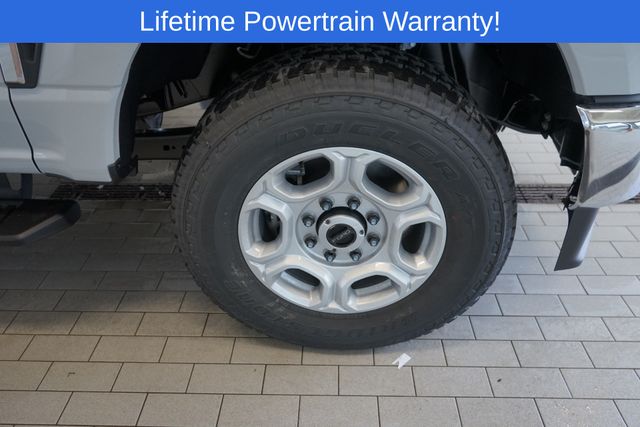 Thumbnail: 2026 Ford F-350 - 8