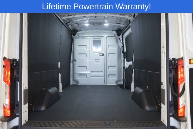 Thumbnail: 2026 Ford Transit Series - 10