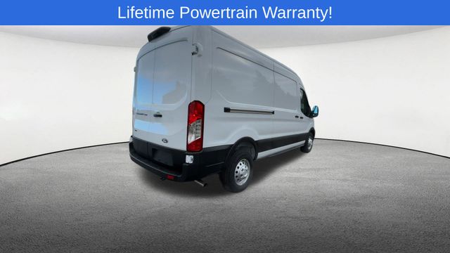 Thumbnail: 2026 Ford Transit Series - 5