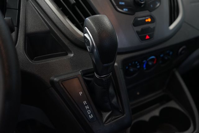 Thumbnail: 2018 Ford Transit Series - 12