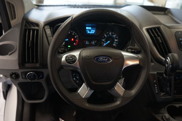 Thumbnail: 2018 Ford Transit Series - 2