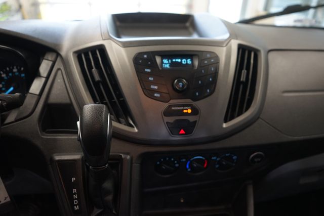 Thumbnail: 2018 Ford Transit Series - 11