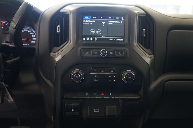 Thumbnail: 2019 Chevrolet Silverado 1500 - 23