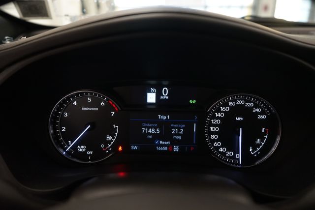 Thumbnail: 2023 Cadillac XT4 - 9