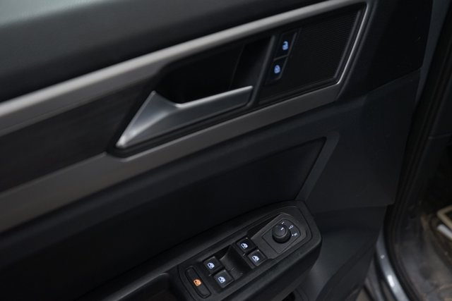 Thumbnail: 2021 Volkswagen Atlas - 22