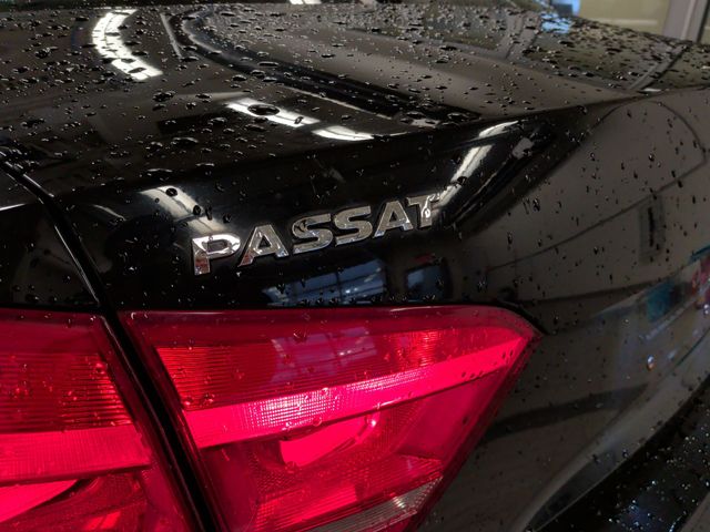 Thumbnail: 2012 Volkswagen Passat - 7