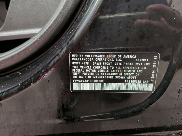 Thumbnail: 2012 Volkswagen Passat - 17