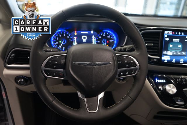 Thumbnail: 2024 Chrysler Pacifica - 2