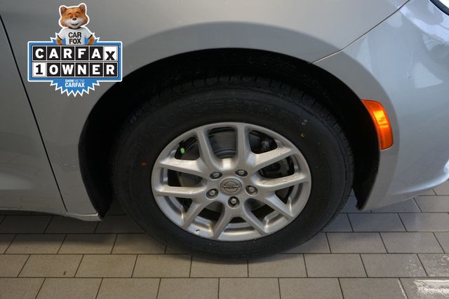 Thumbnail: 2024 Chrysler Pacifica - 8