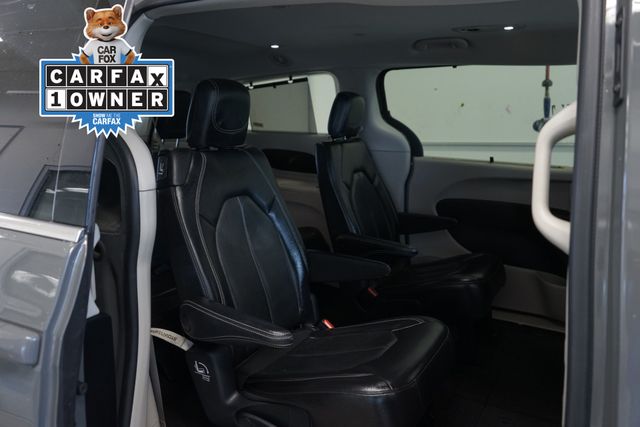 Thumbnail: 2022 Chrysler Pacifica - 23