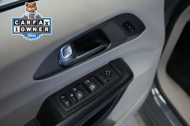 Thumbnail: 2022 Chrysler Pacifica - 18