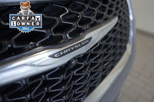 Thumbnail: 2022 Chrysler Pacifica - 17