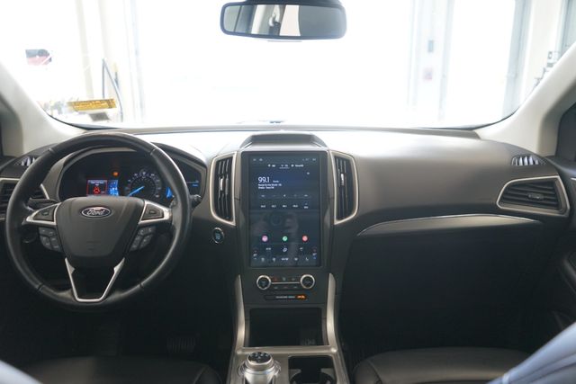 Thumbnail: 2022 Ford Edge - 8