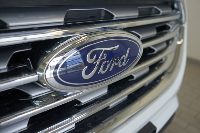 Thumbnail: 2022 Ford Edge - 20