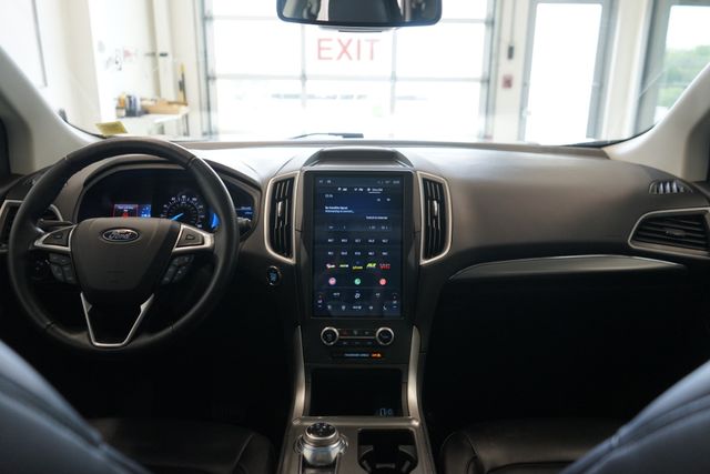 Thumbnail: 2022 Ford Edge - 9