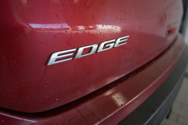 Thumbnail: 2020 Ford Edge - 6