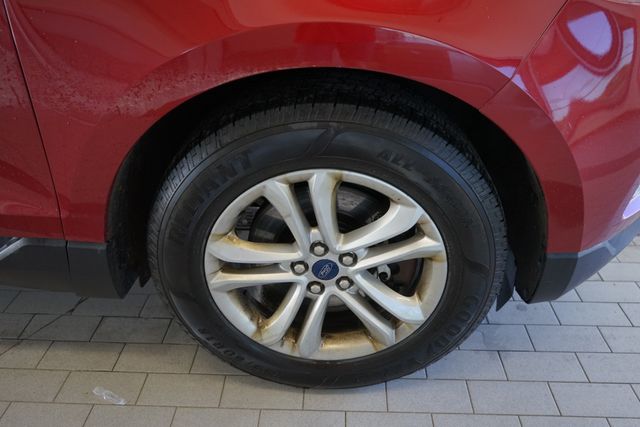 Thumbnail: 2020 Ford Edge - 7