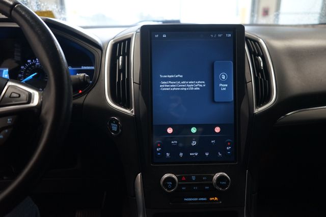 Thumbnail: 2022 Ford Edge - 8