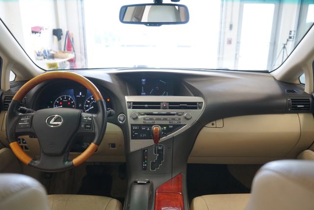 Thumbnail: 2011 Lexus RX - 9