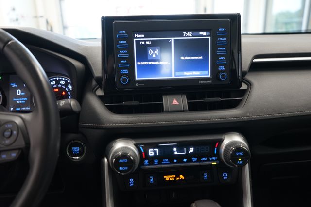 Thumbnail: 2020 Toyota RAV4 - 8