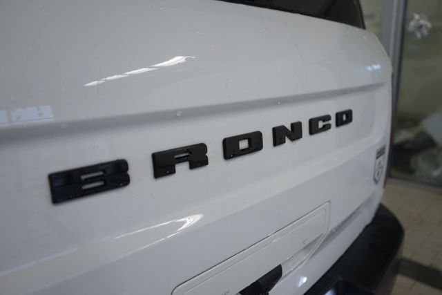 Thumbnail: 2021 Ford Bronco Sport - 7